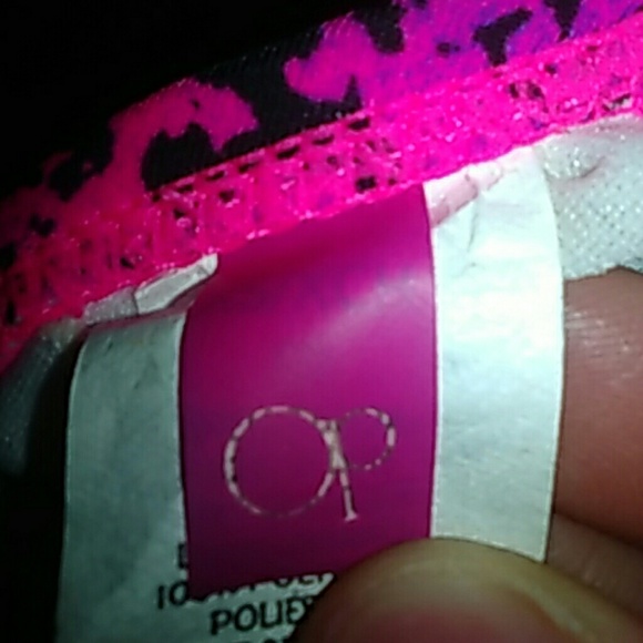 🆑🎉NWOT Snakeskin Bikini Top - Picture 4 of 5